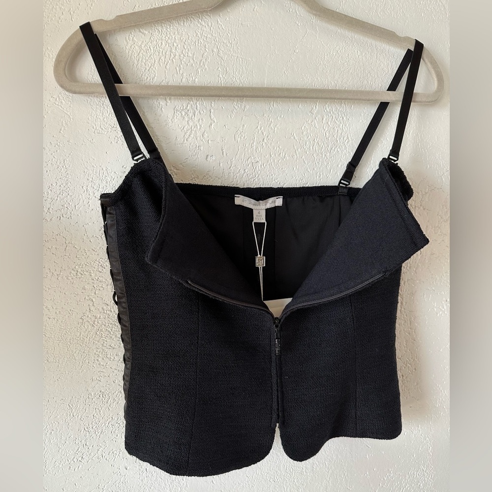 St. John Black Sleeveless Top